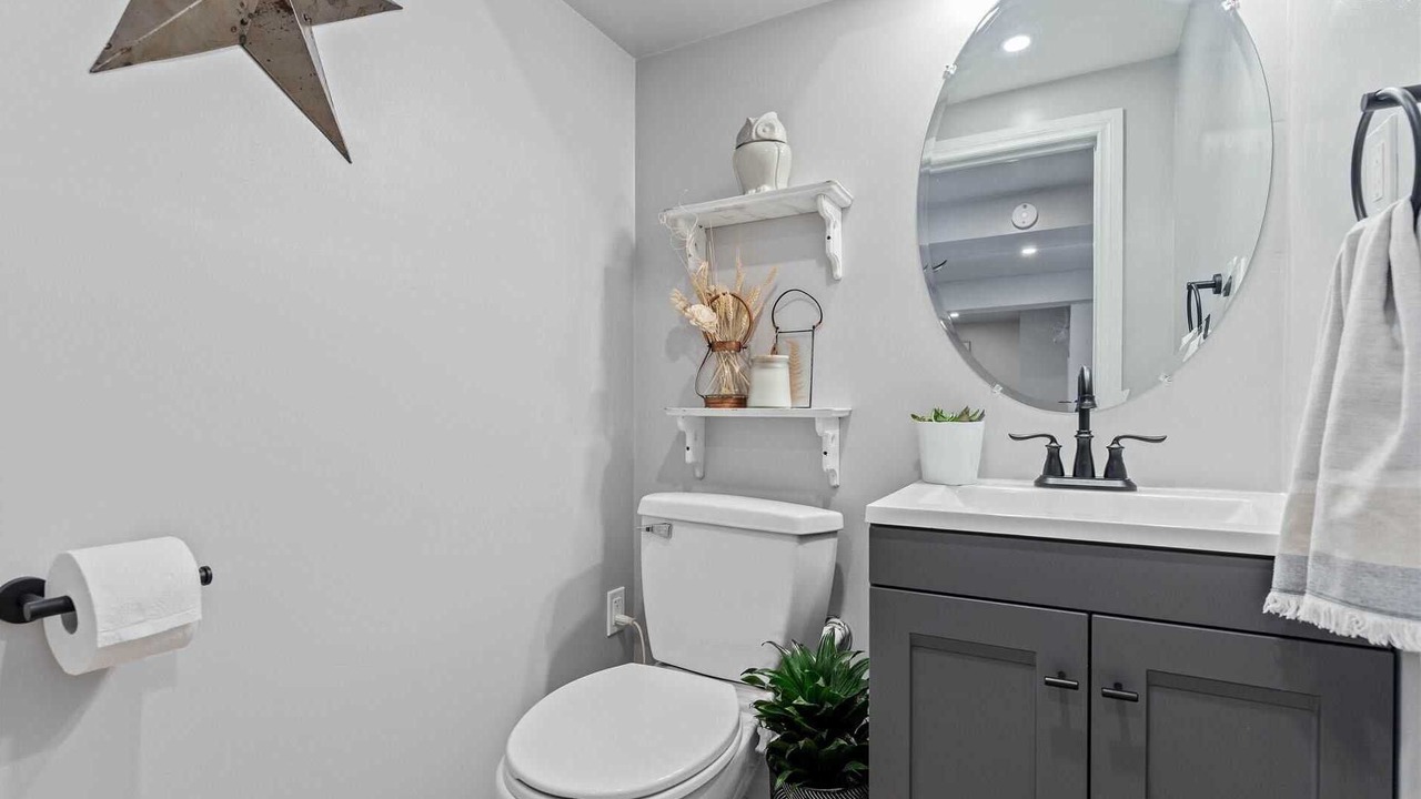 Photo of Bathroom in Tay