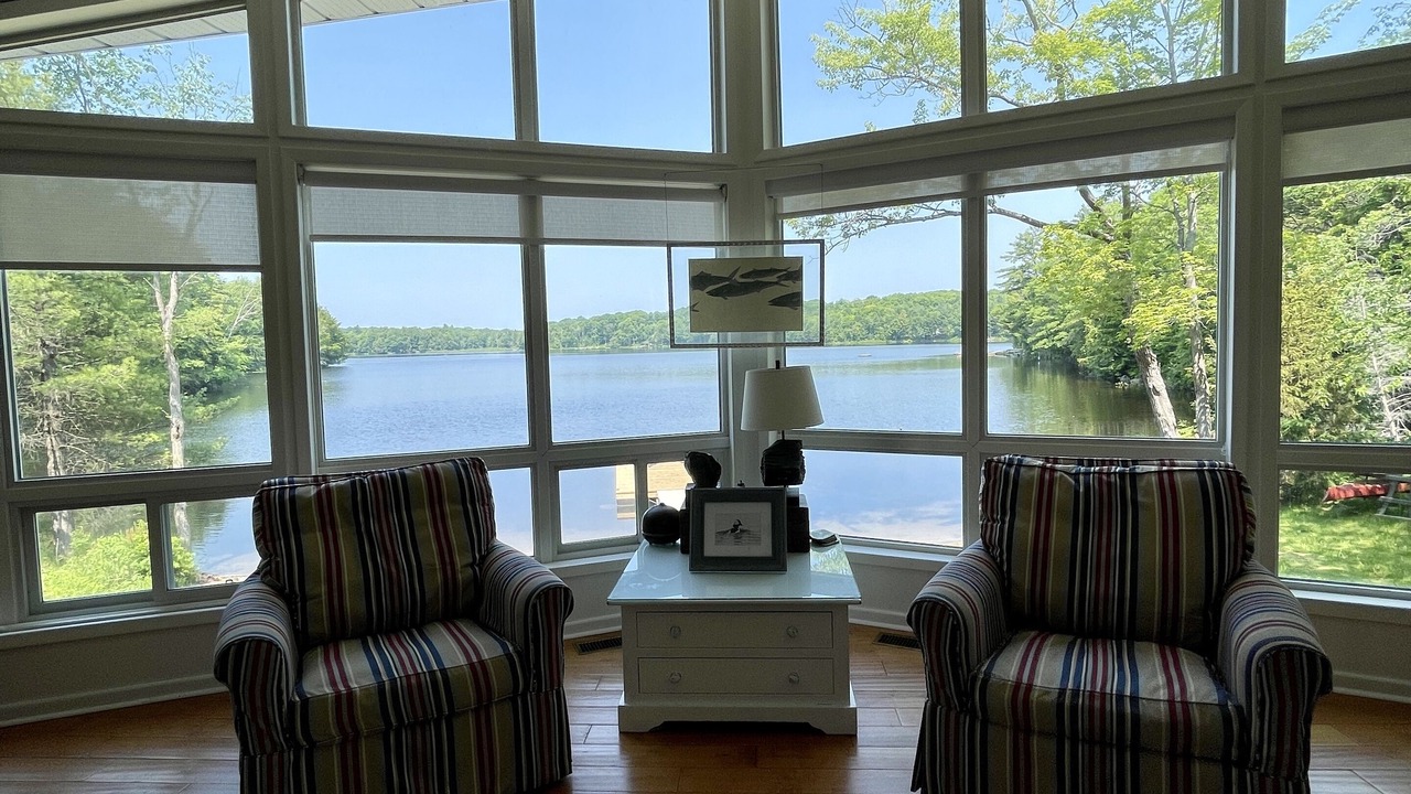 Photo of Bedroom in Muskoka Lakes