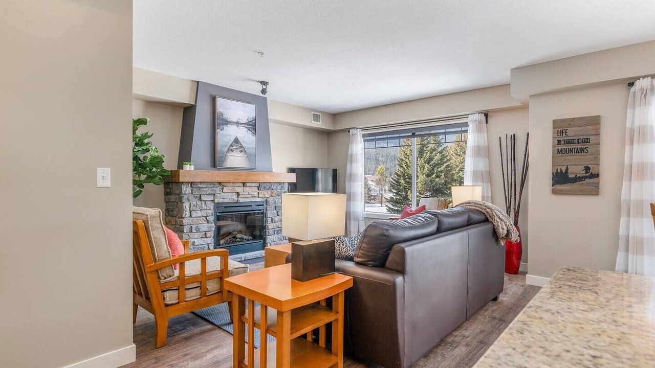 Photo of Livingroom in Copperstone Resort