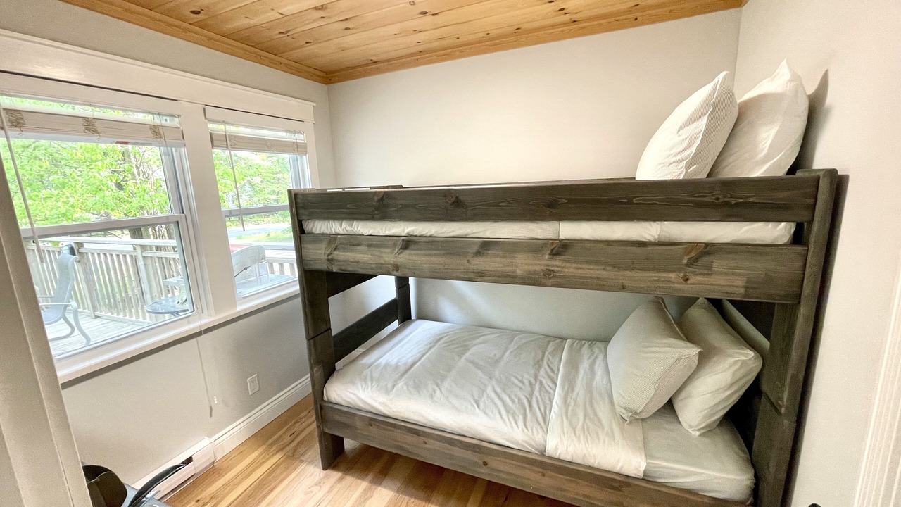 Photo of Bedroom in Port Sydney