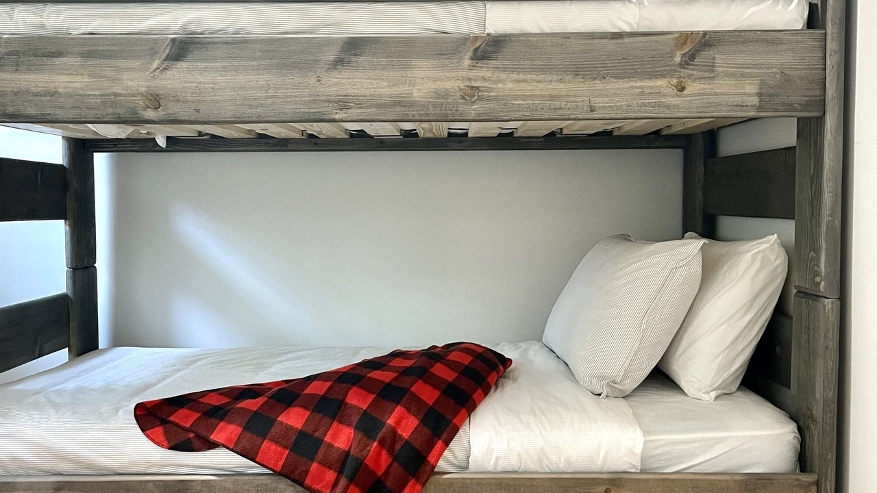 Photo of Bedroom in Port Sydney