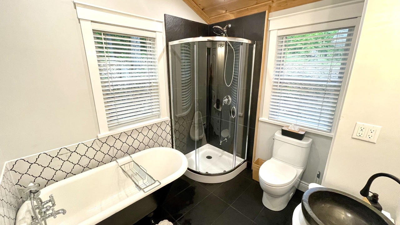 Photo of Bathroom in Port Sydney