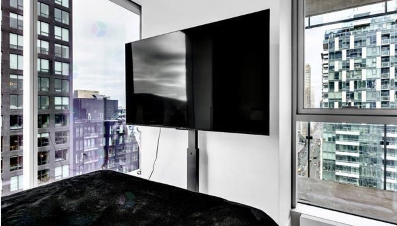 Photo of Bedroom in Griffintown