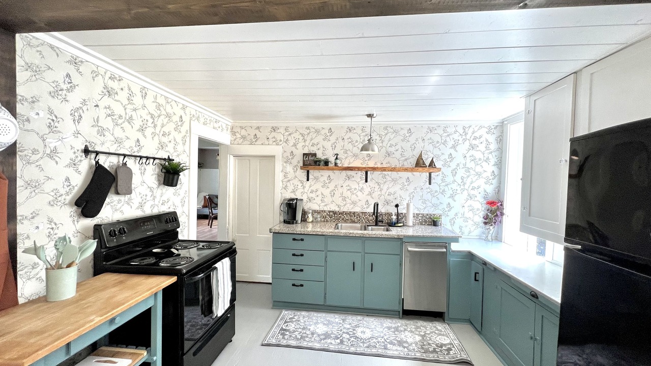 Photo of Kitchen in Regional District of Nanaimo