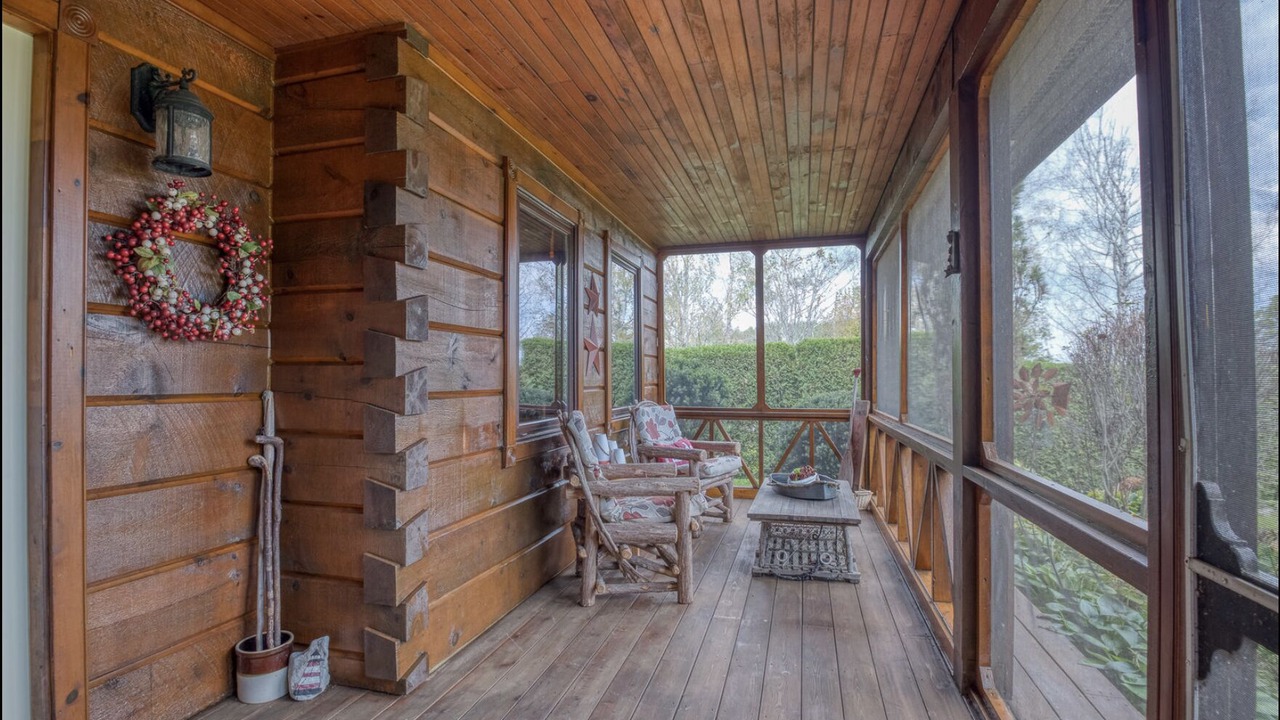 Photo of Patio Balcony in Port Dover
