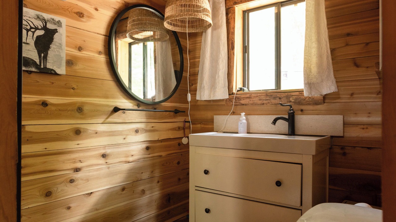 Photo of Bathroom in D'Arcy