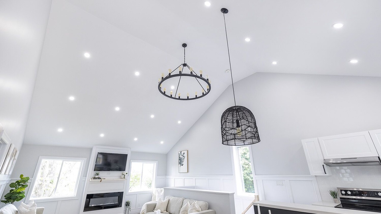 Photo of Livingroom in Scugog