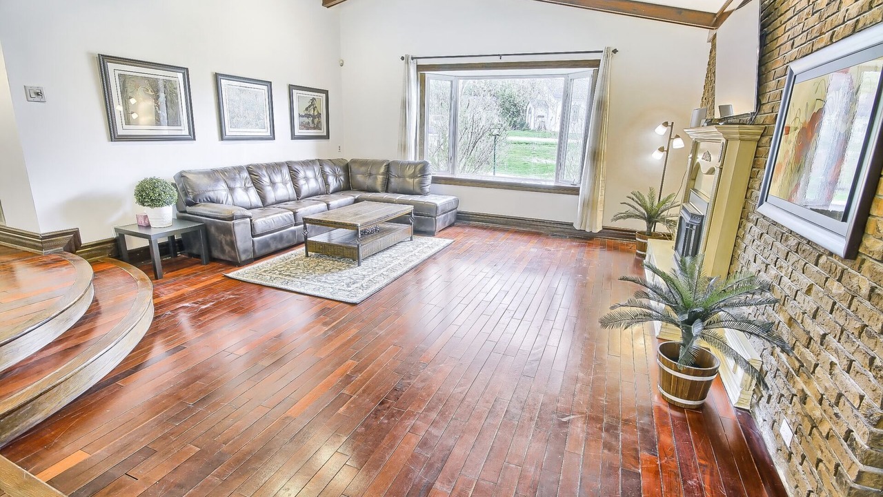Photo of Bedroom in King