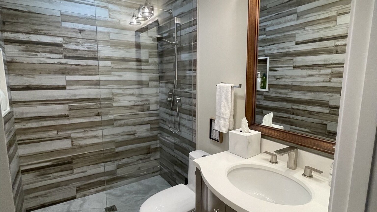 Photo of Bathroom in Tiny