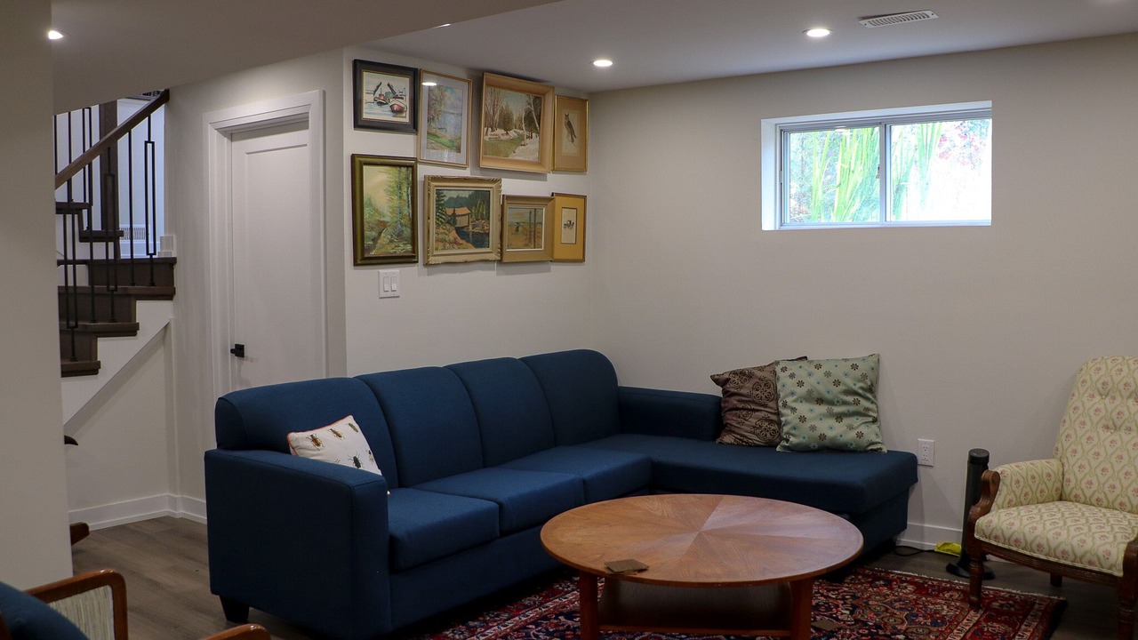 Photo of Livingroom in Tiny