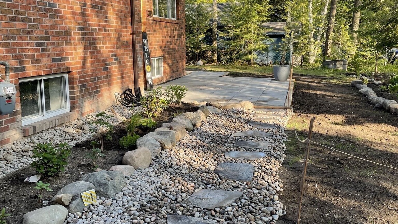 Photo of Outdoor in Tiny