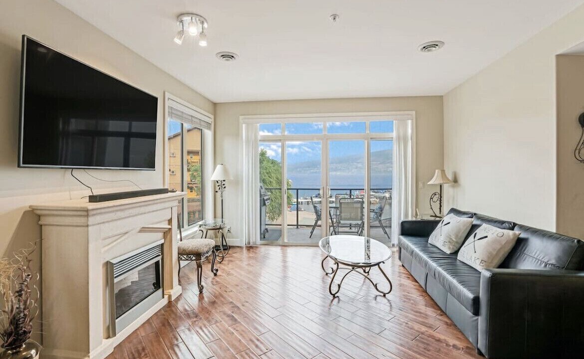 Photo of Livingroom in Westbank