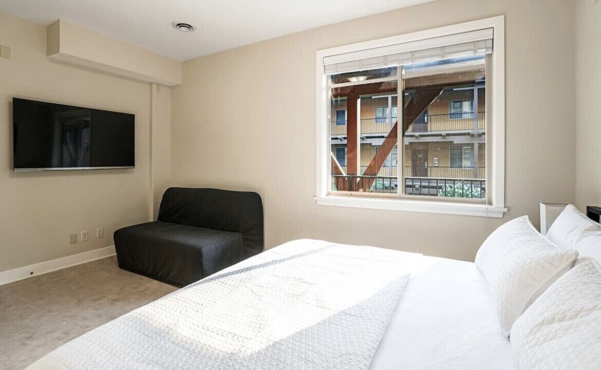 Photo of Bedroom in Westbank
