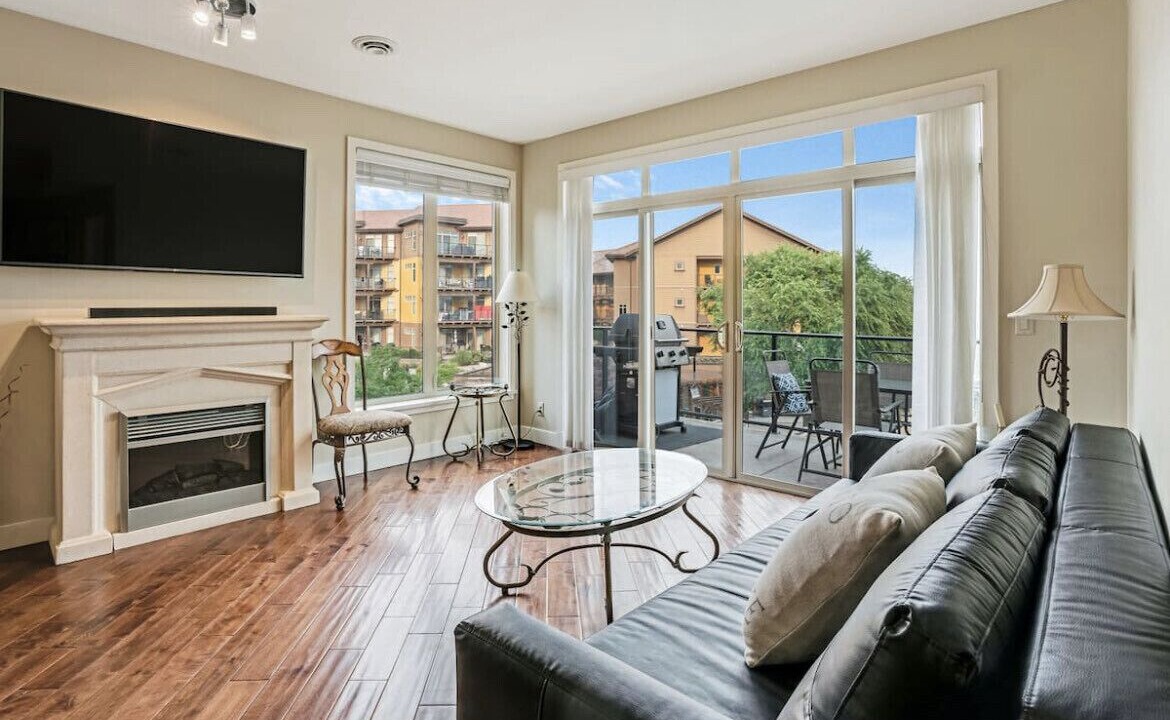 Photo of Livingroom in Westbank
