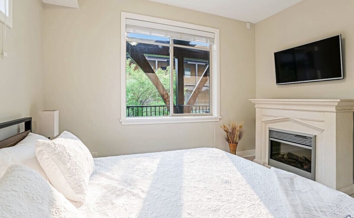 Photo of Bedroom in Westbank