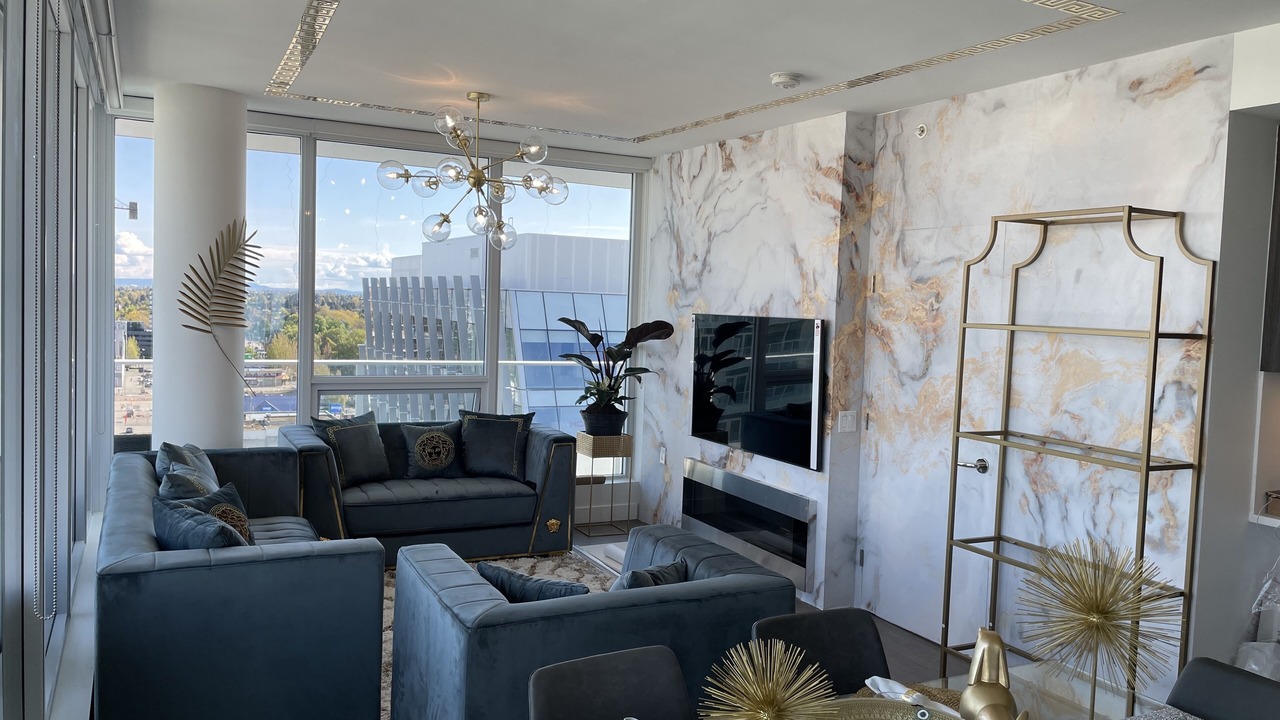 Photo of Livingroom in Richmond City Centre