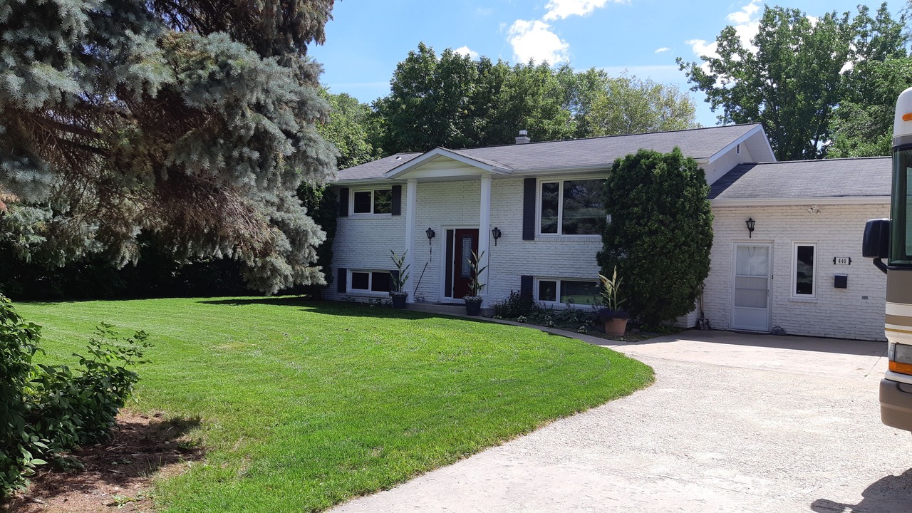 Photo of Outdoor in Birds Hill