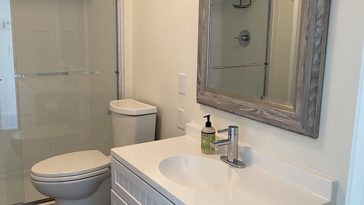 Photo of Bathroom in Fallis