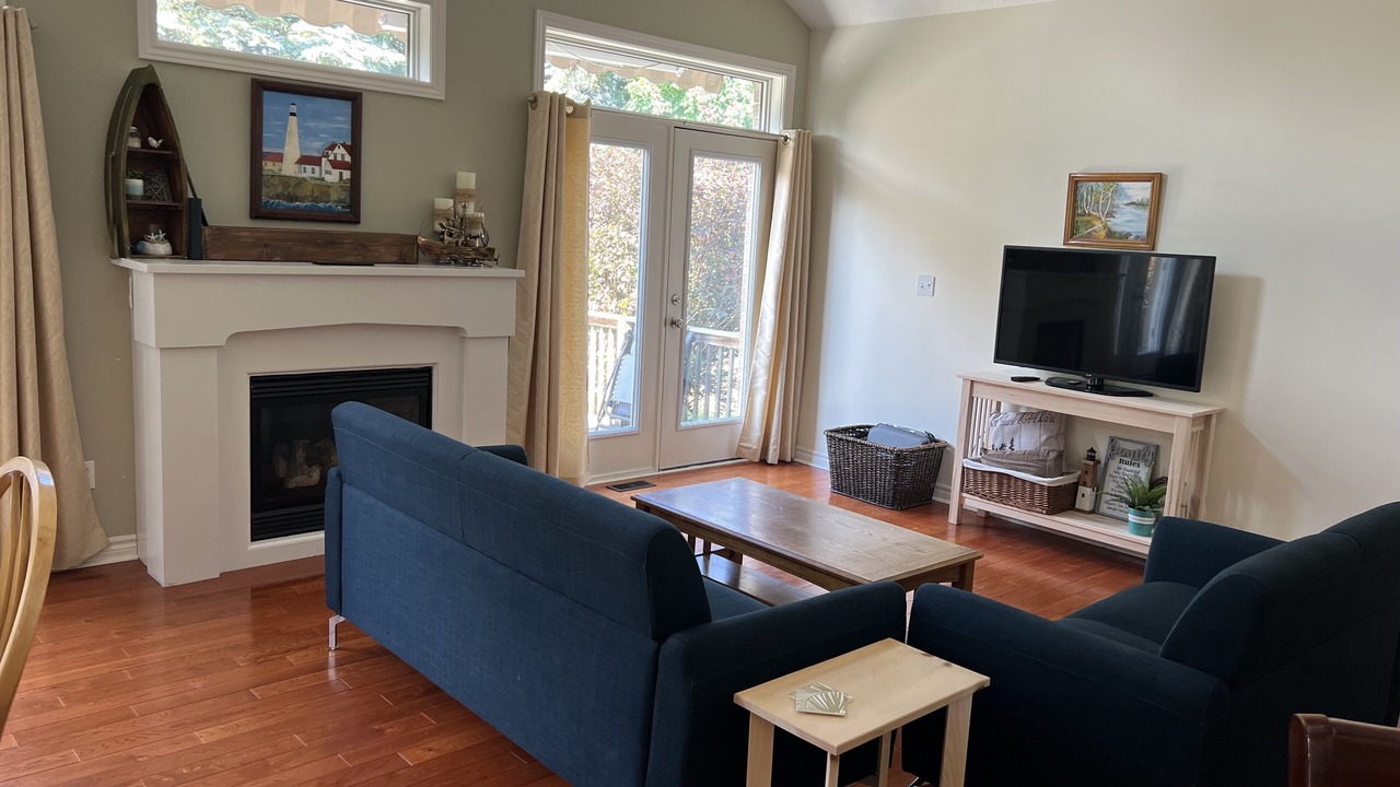 Photo of Livingroom in Port Elgin