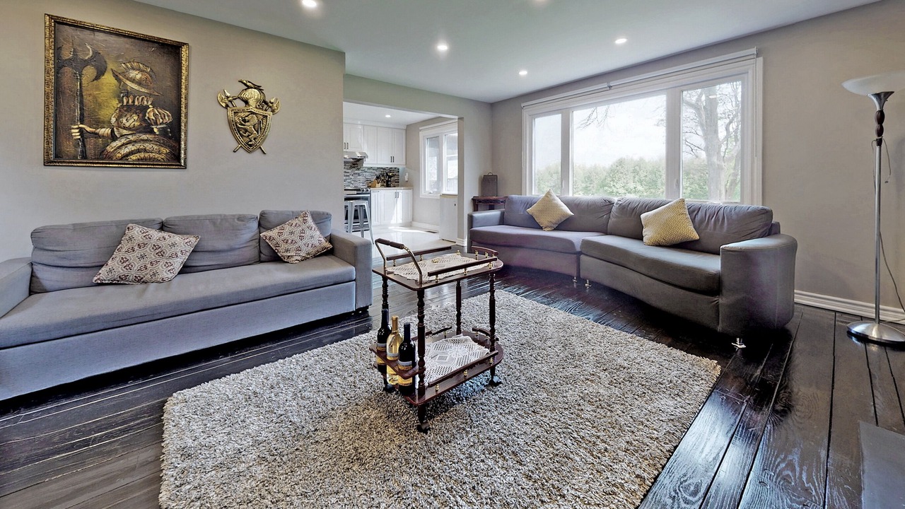 Photo of Livingroom in Brock