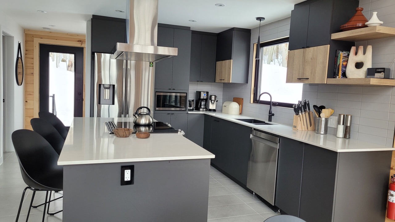 Photo of Kitchen in Lac Superieur Village