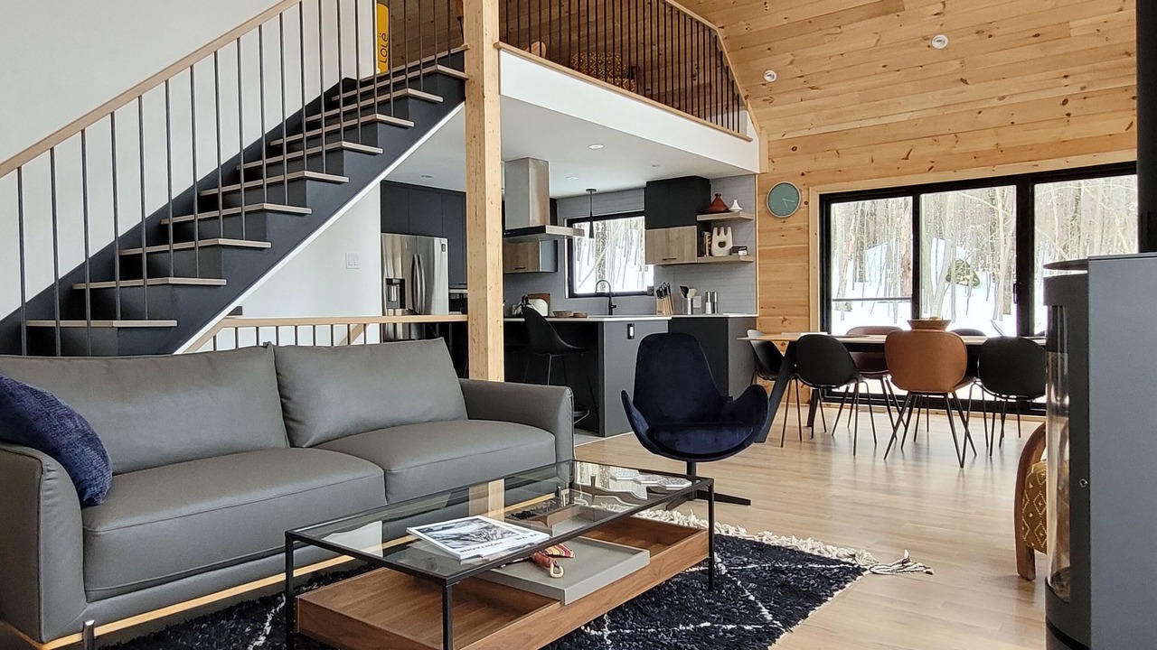Photo of Livingroom in Lac Superieur Village