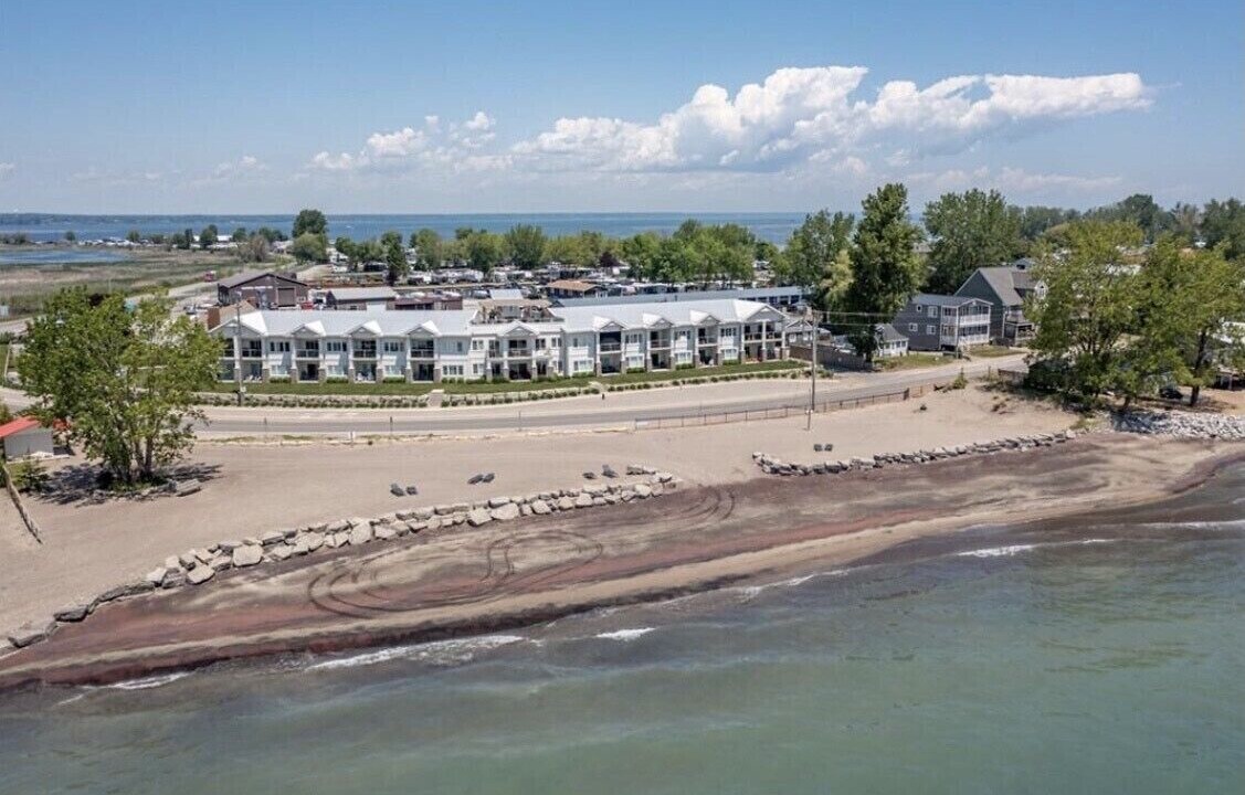 Photo of Others in Long Point