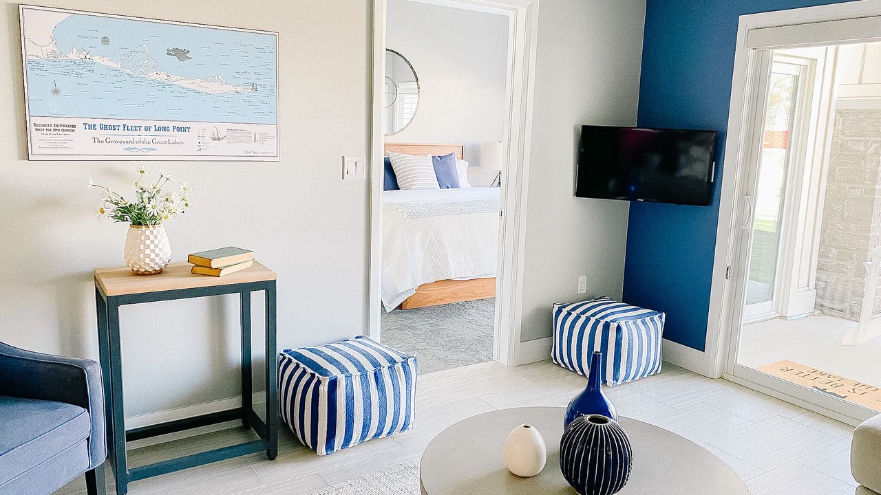 Photo of Livingroom in Long Point
