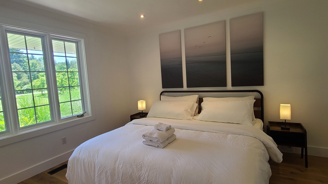 Photo of Bedroom in Jordan Station