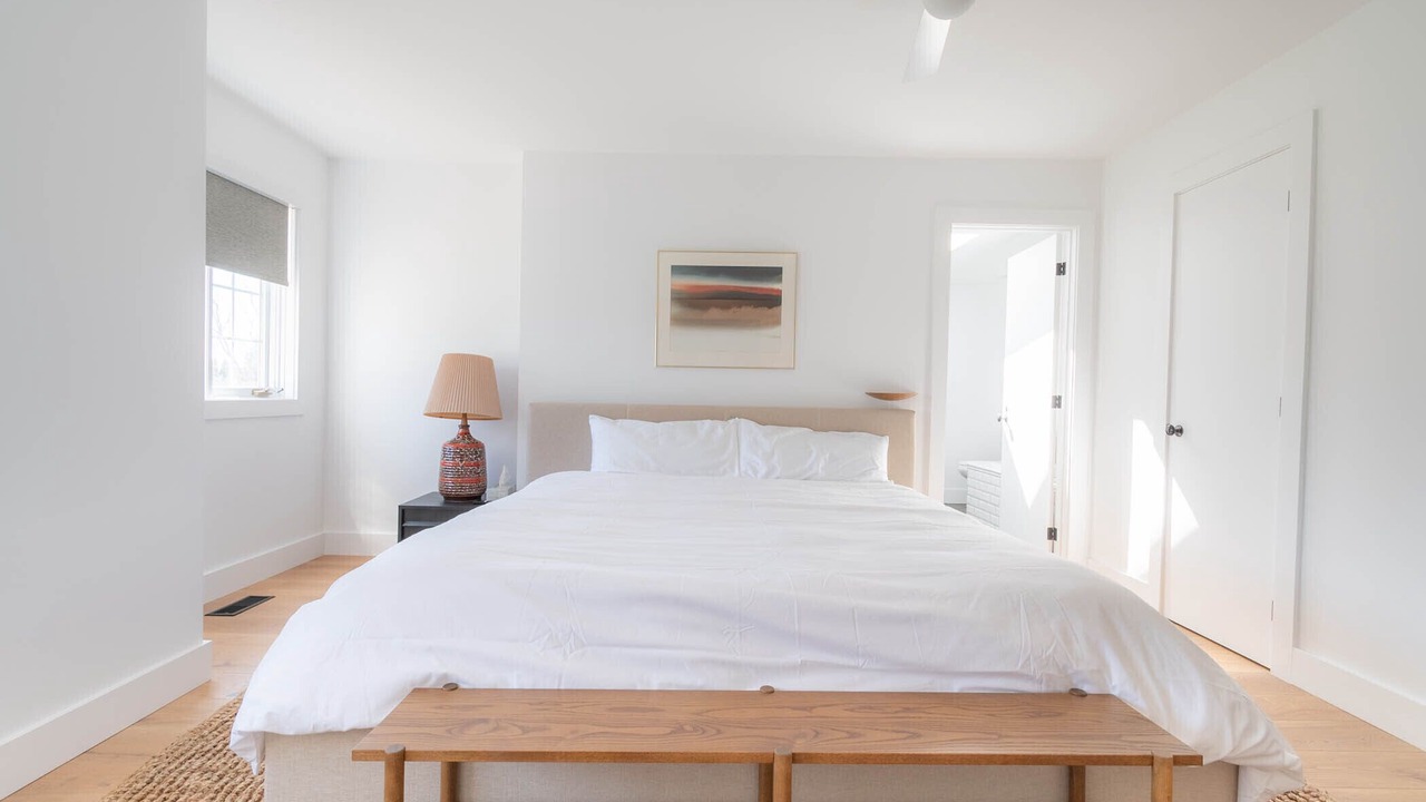 Photo of Bedroom in Jordan Station
