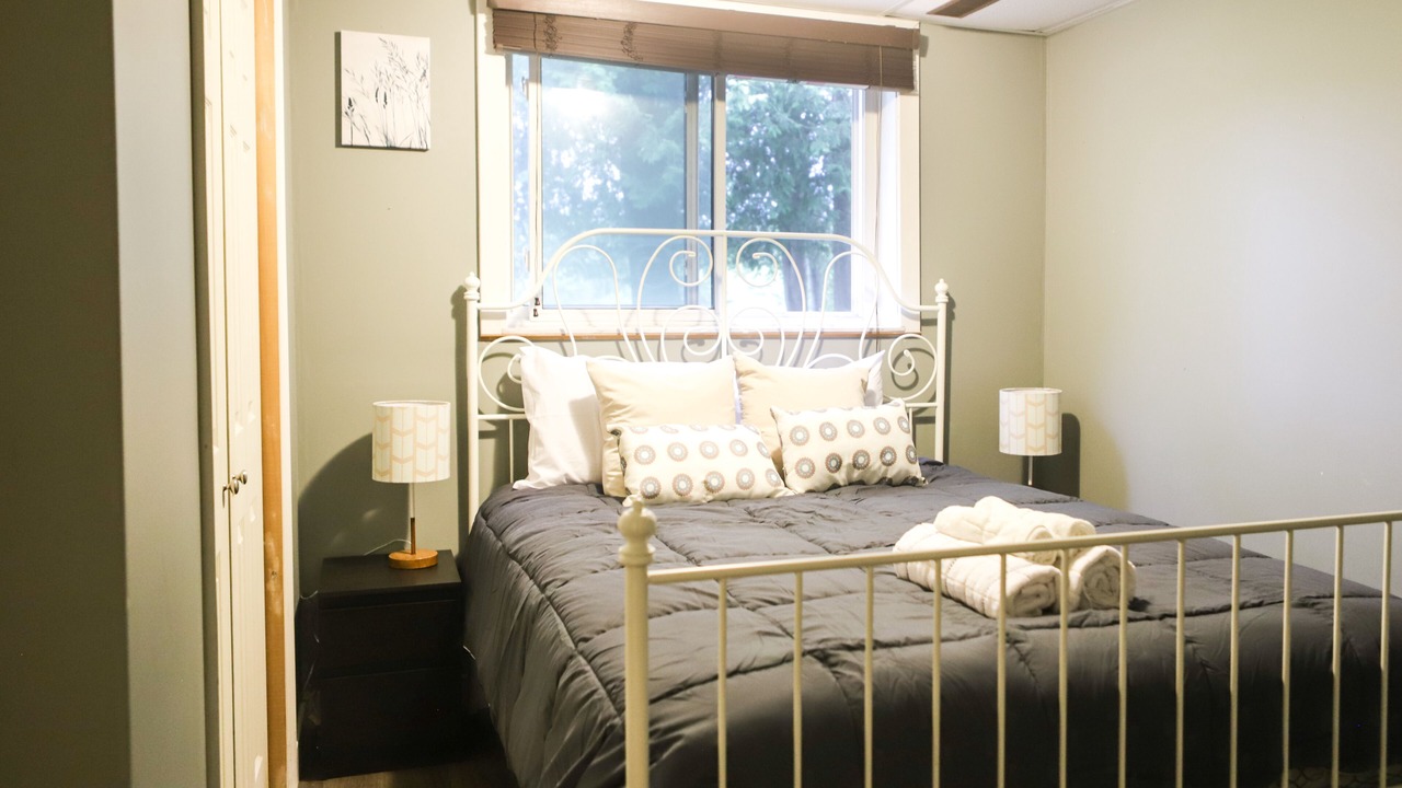 Photo of Bedroom in Tiny