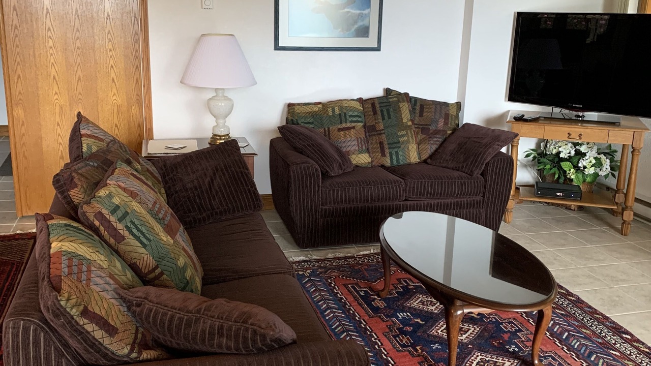 Photo of Livingroom in Sproat Lake