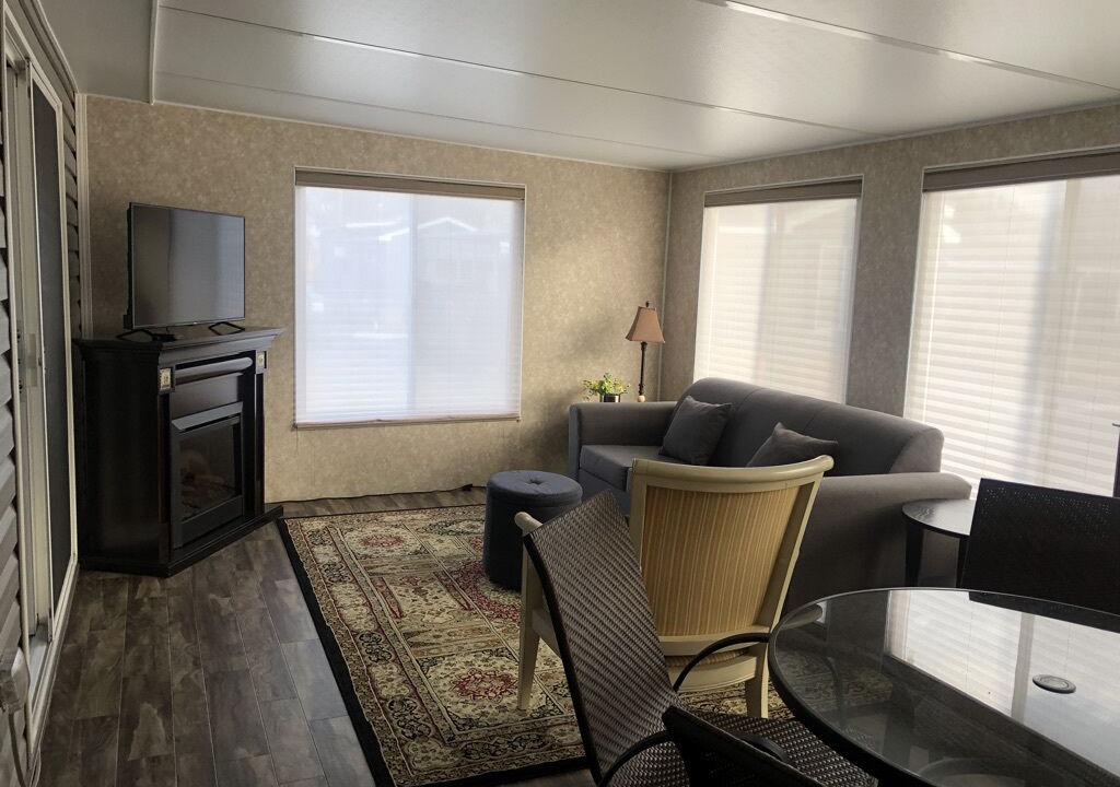 Photo of Livingroom in Sherkston