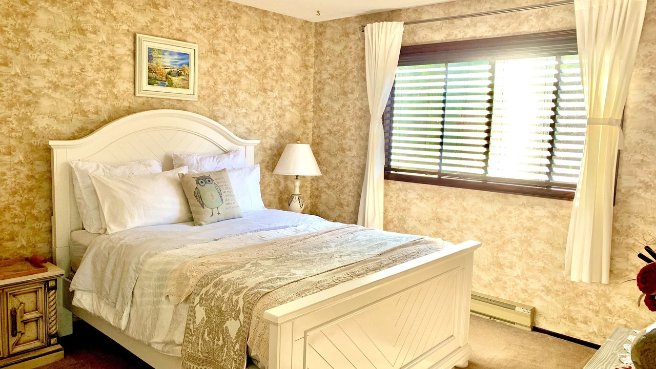 Photo of Bedroom in North Saanich