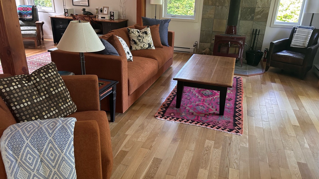 Photo of Livingroom in Tofino