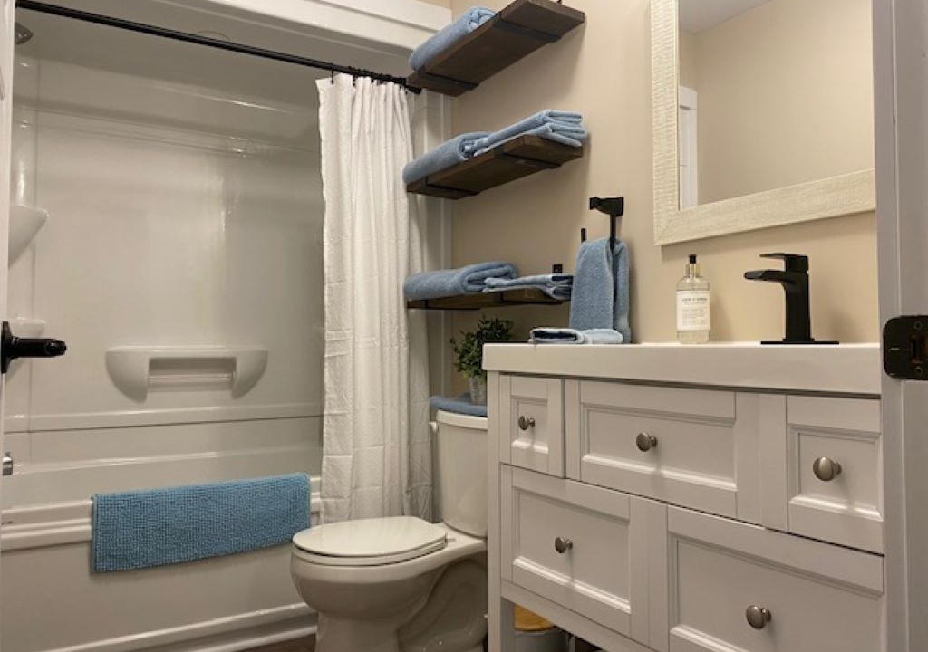 Photo of Bathroom in West End