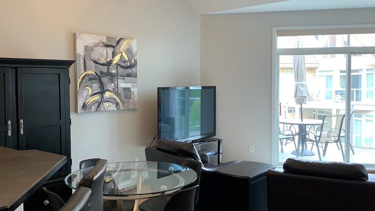 Photo of Livingroom in North End