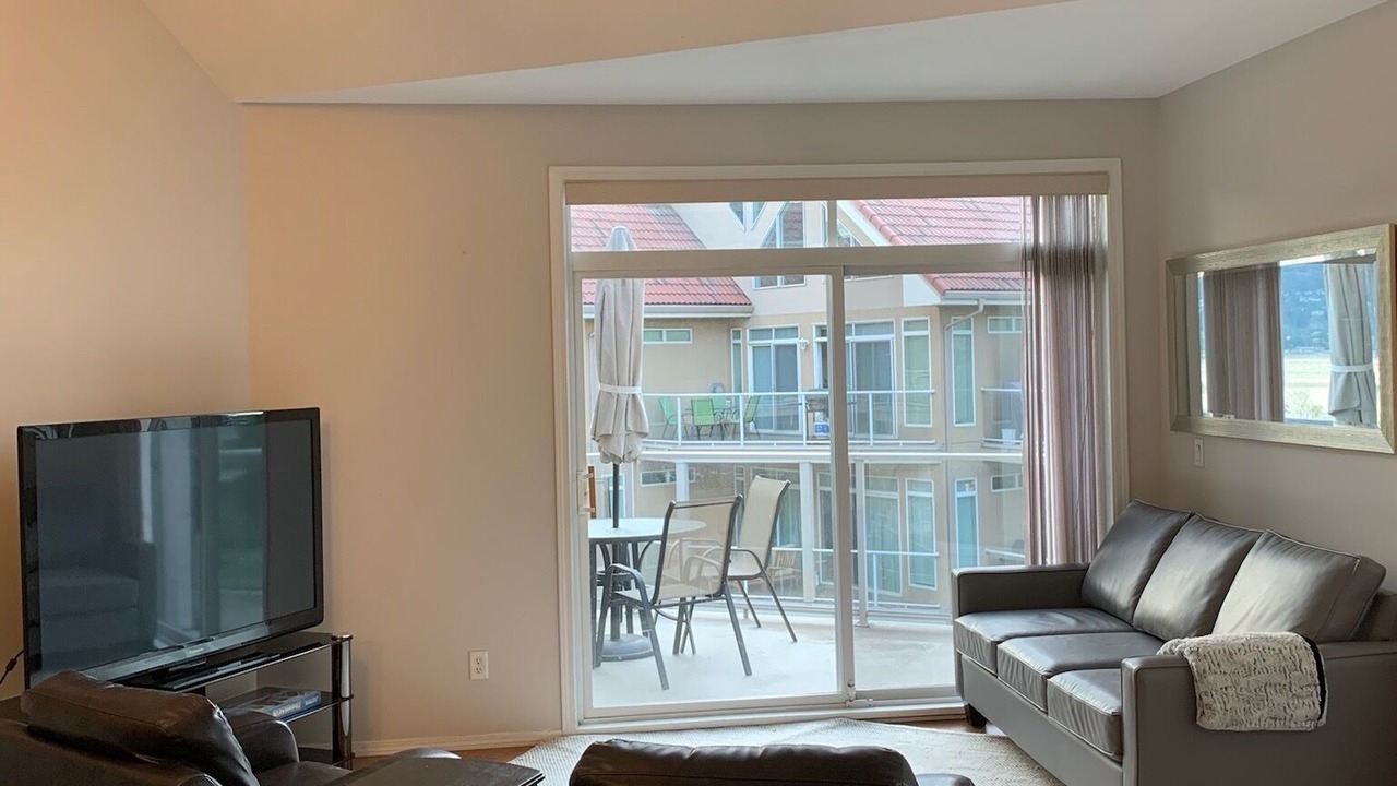 Photo of Livingroom in North End