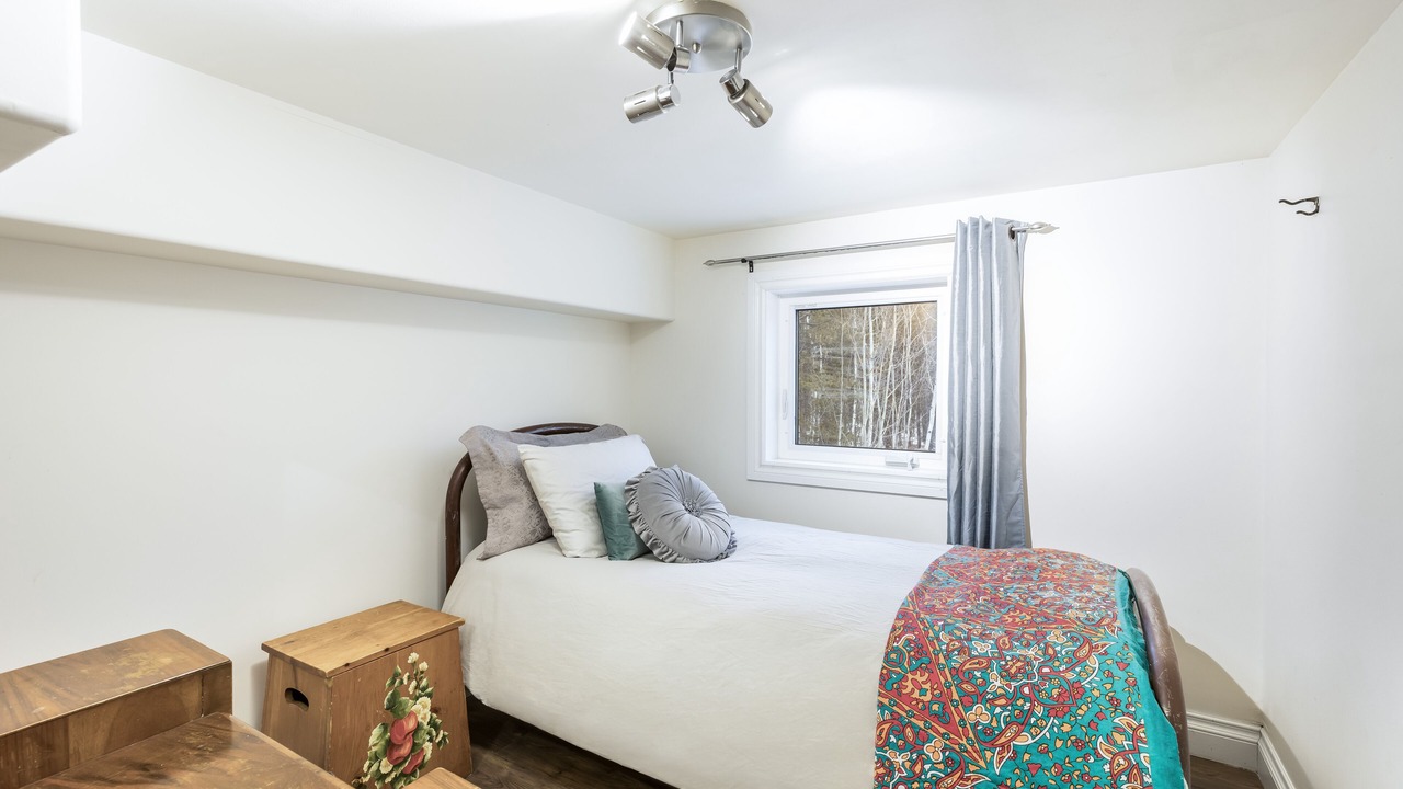 Photo of Bedroom in Whitehorse