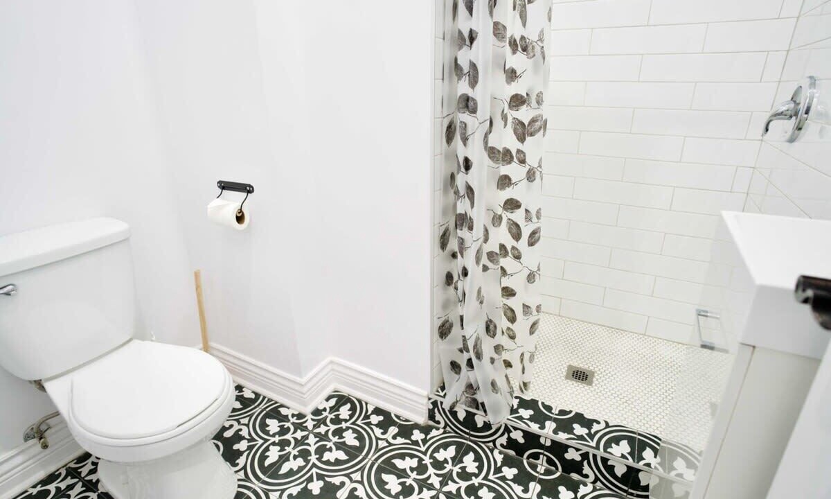 Photo of Bathroom in Mile End