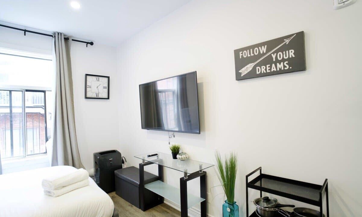 Photo of Bedroom in Mile End
