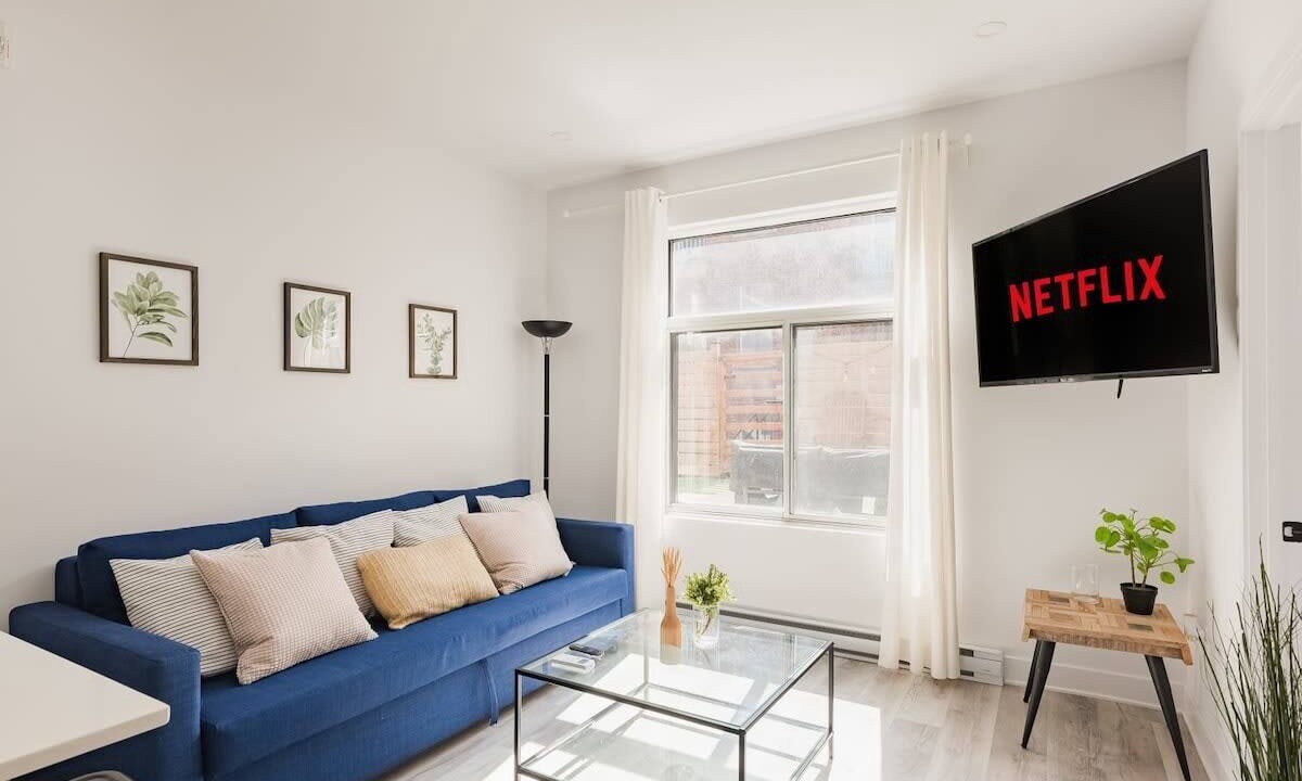 Photo of Livingroom in Mile End