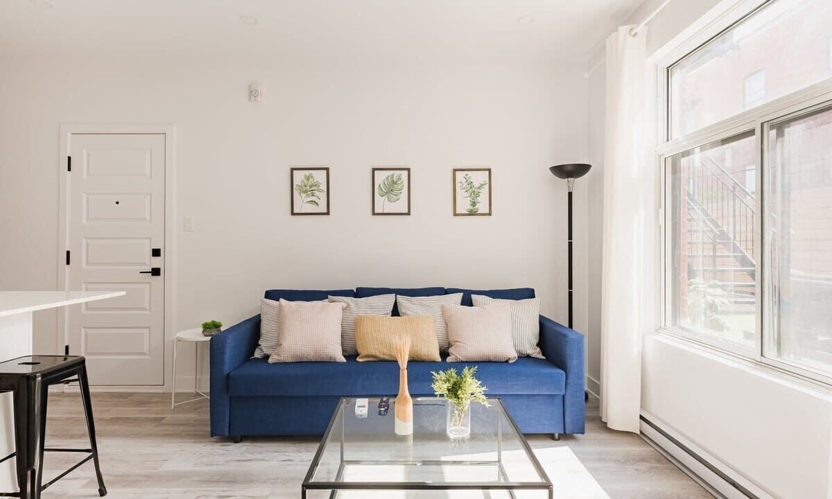 Photo of Livingroom in Mile End