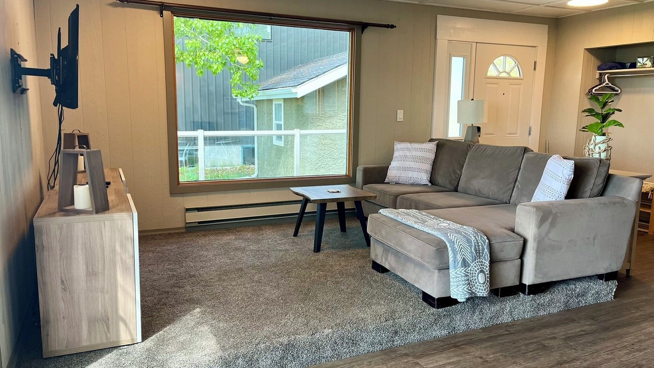 Photo of Bedroom in Island View