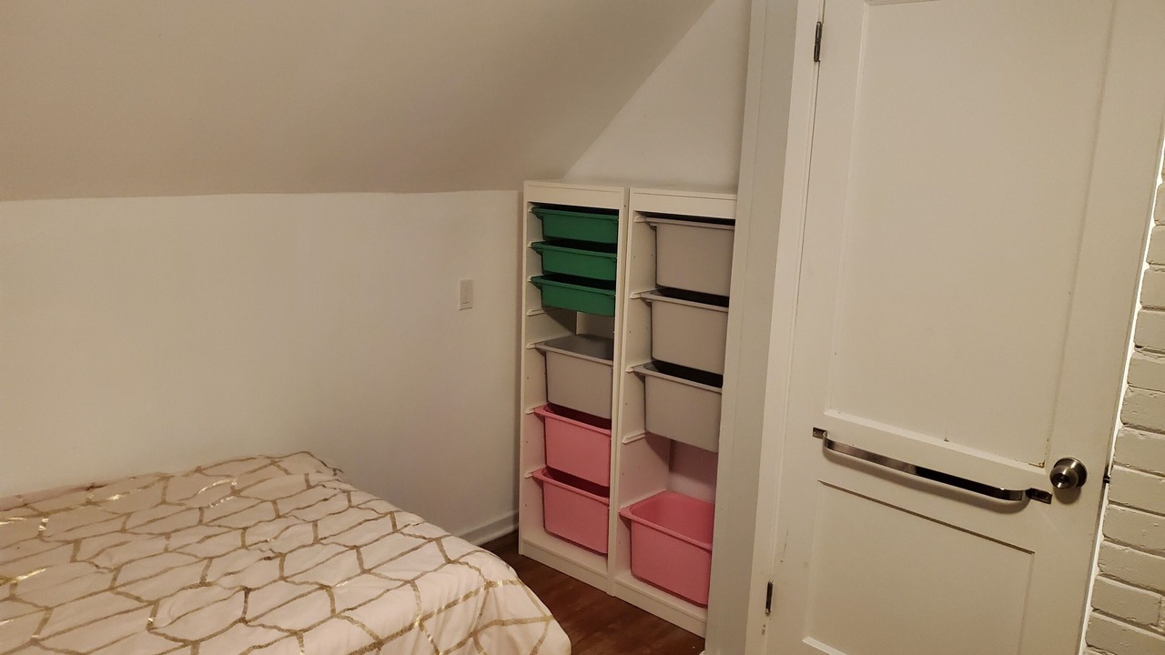 Photo of Bedroom in Brookhaven