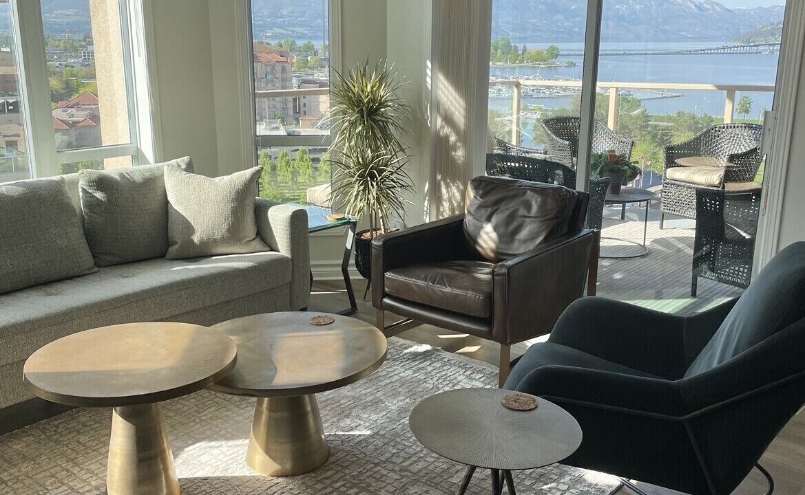 Photo of Livingroom in North End
