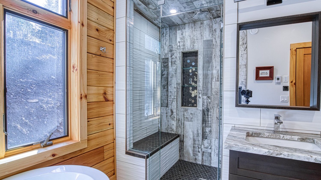 Photo of Bathroom in East Kootenay