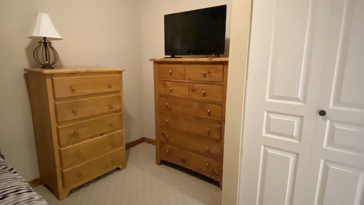 Photo of Bedroom in Silver Star Mountain