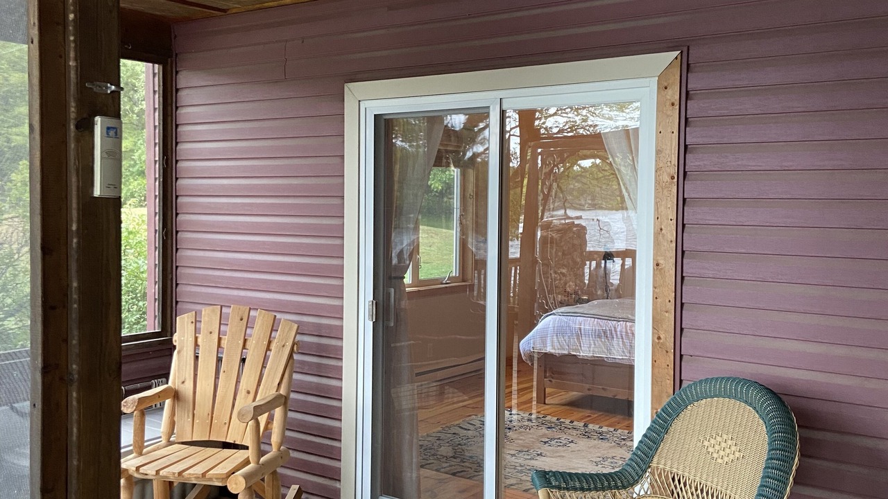Photo of Patio Balcony in Leeds and the Thousand Islands