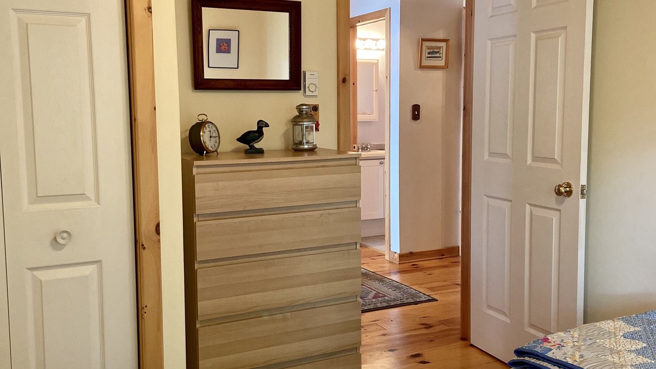 Photo of Bedroom in Leeds and the Thousand Islands